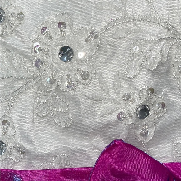 Dress - Picture 2 of 4